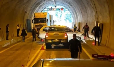 Artvin’de Tünel İçinde Trafik Kazası: 3 Yaralı